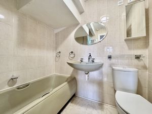 Photo 7- click for photo gallery